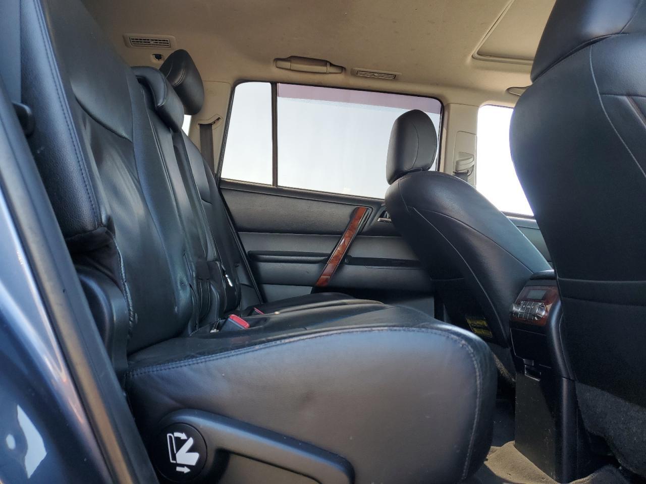 2011 TOYOTA HIGHLANDER