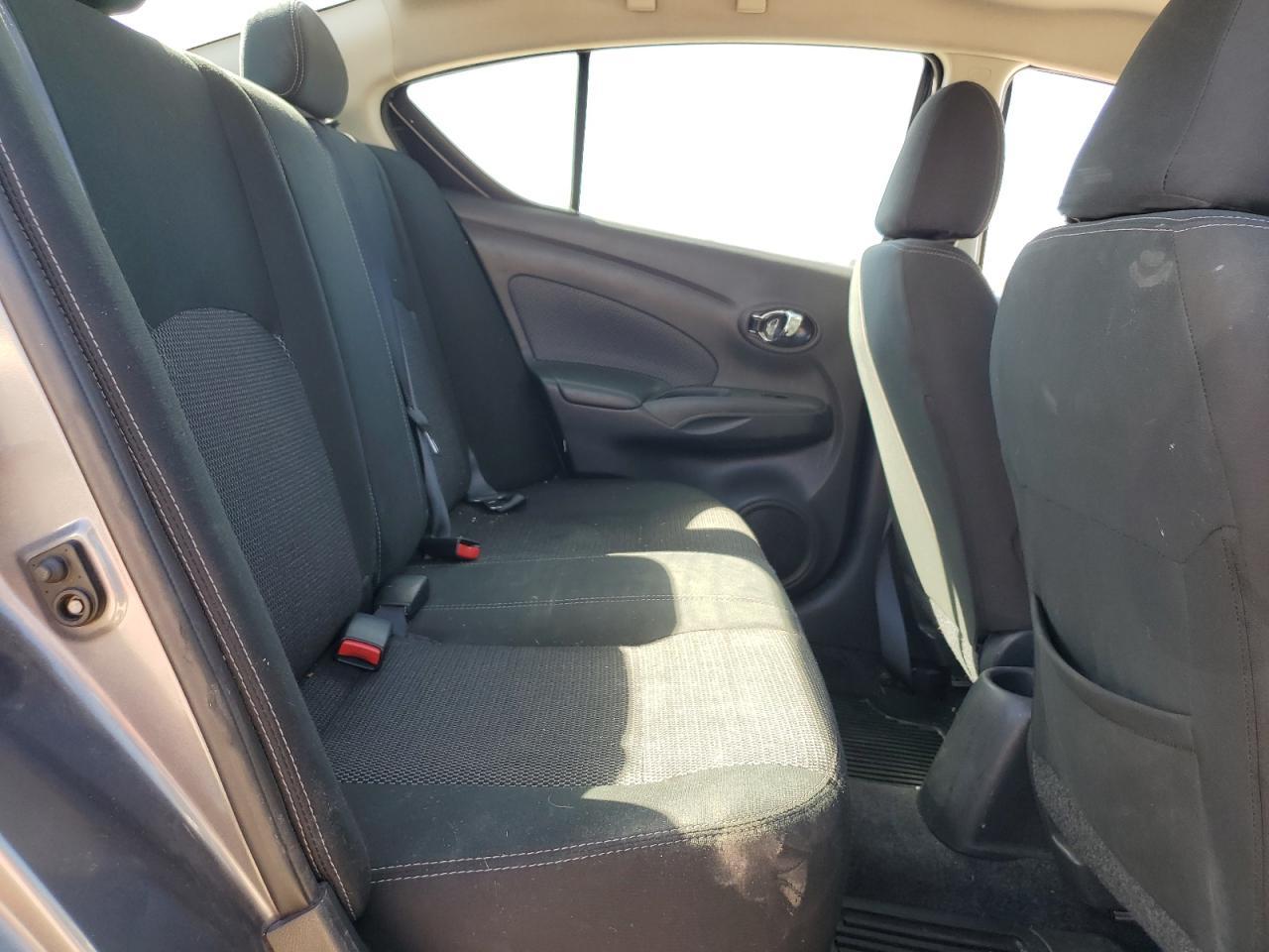 2019 NISSAN VERSA
