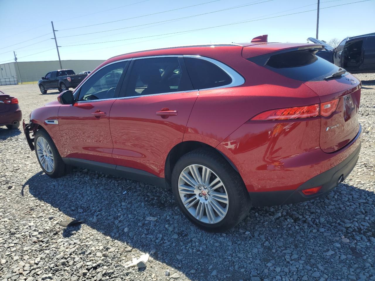 2019 JAGUAR F-Pace