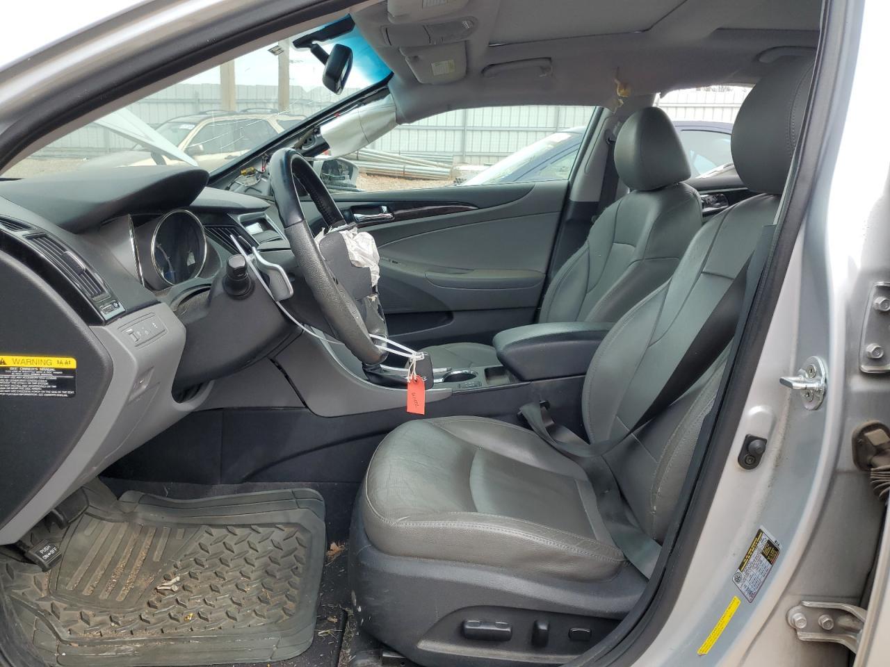 2012 HYUNDAI SONATA