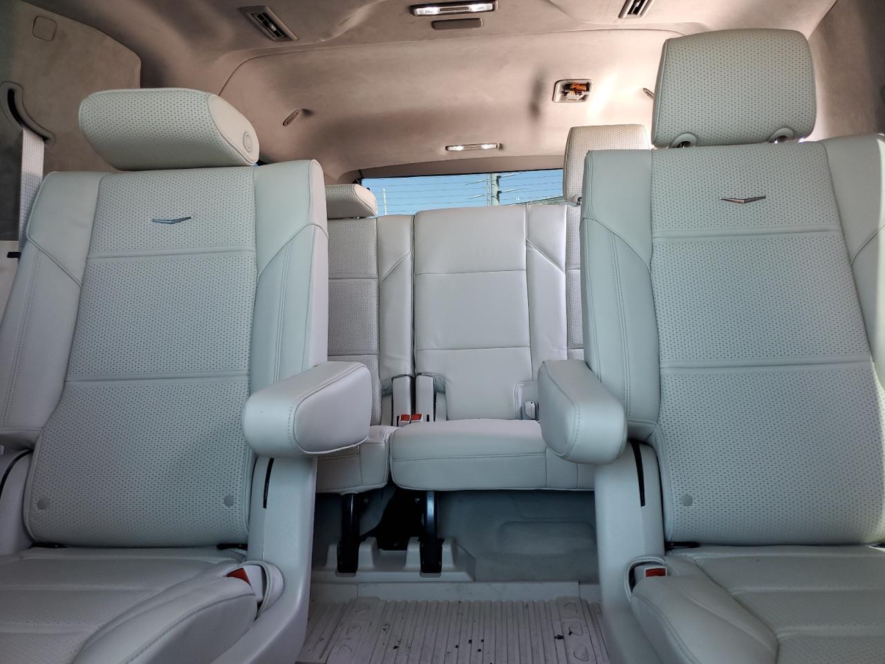 2024 CADILLAC ESCALADE