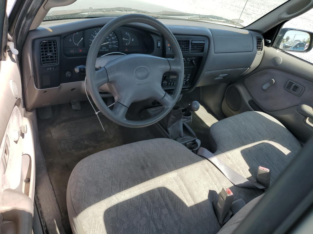 2004 TOYOTA TACOMA