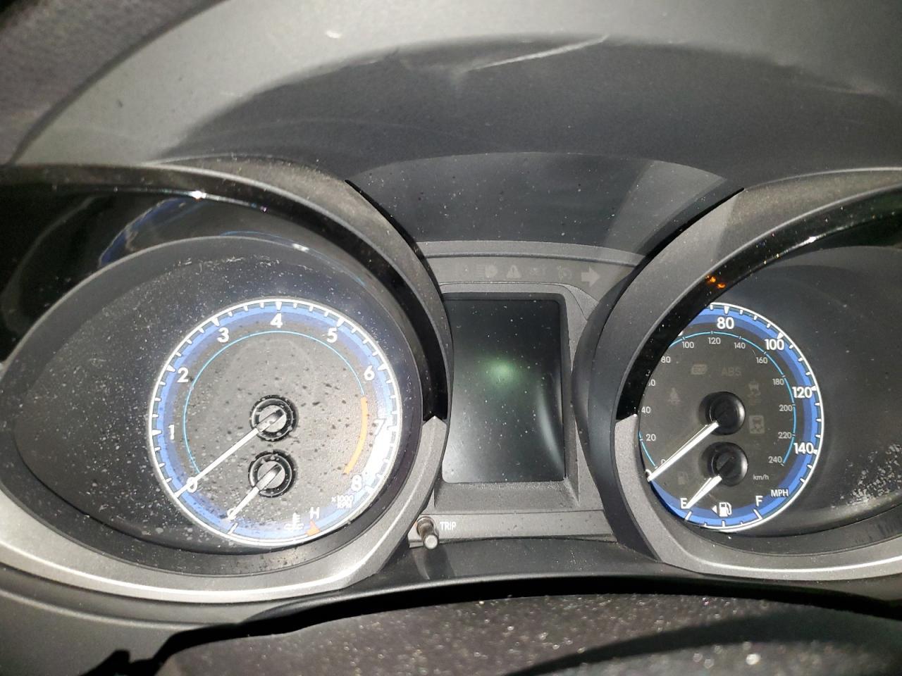 2015 TOYOTA COROLLA