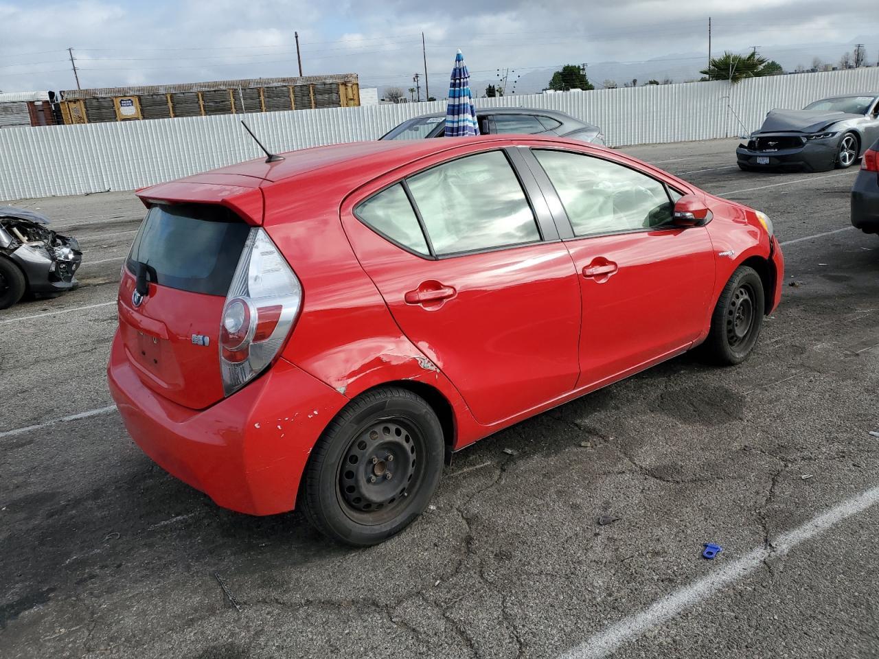 2014 TOYOTA PRIUS