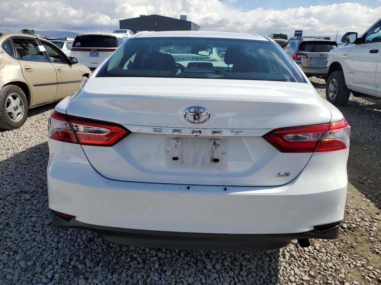 2018 TOYOTA CAMRY