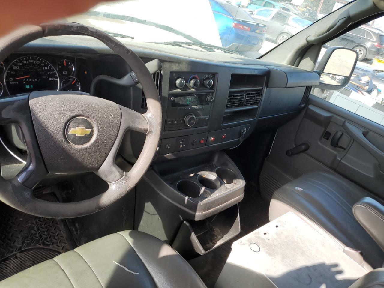 2012 CHEVROLET EXPRESS 2500