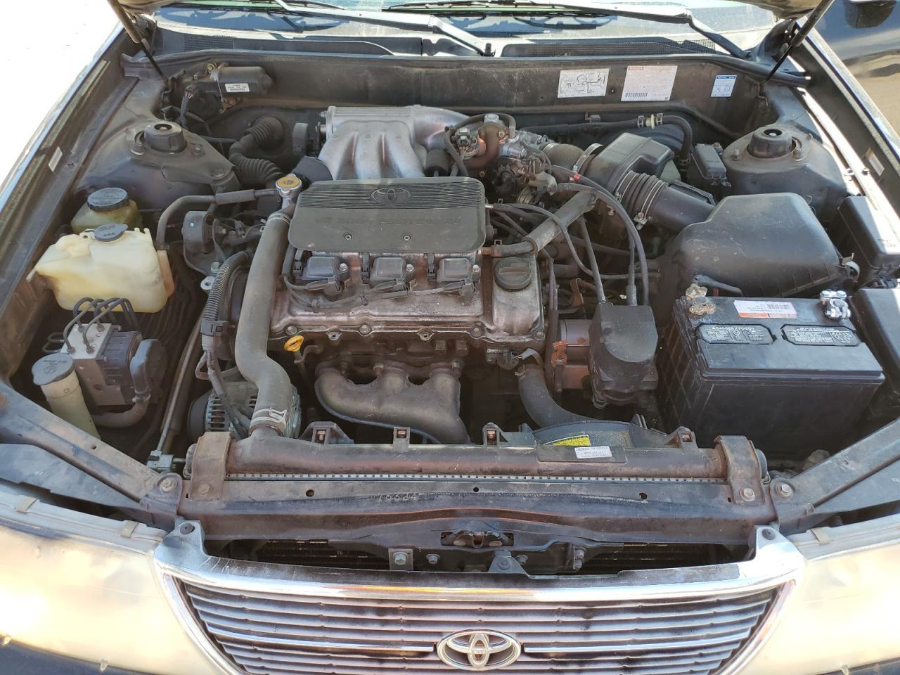 1999 TOYOTA Avalon