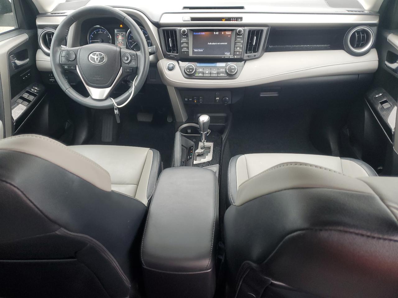 2017 TOYOTA RAV4