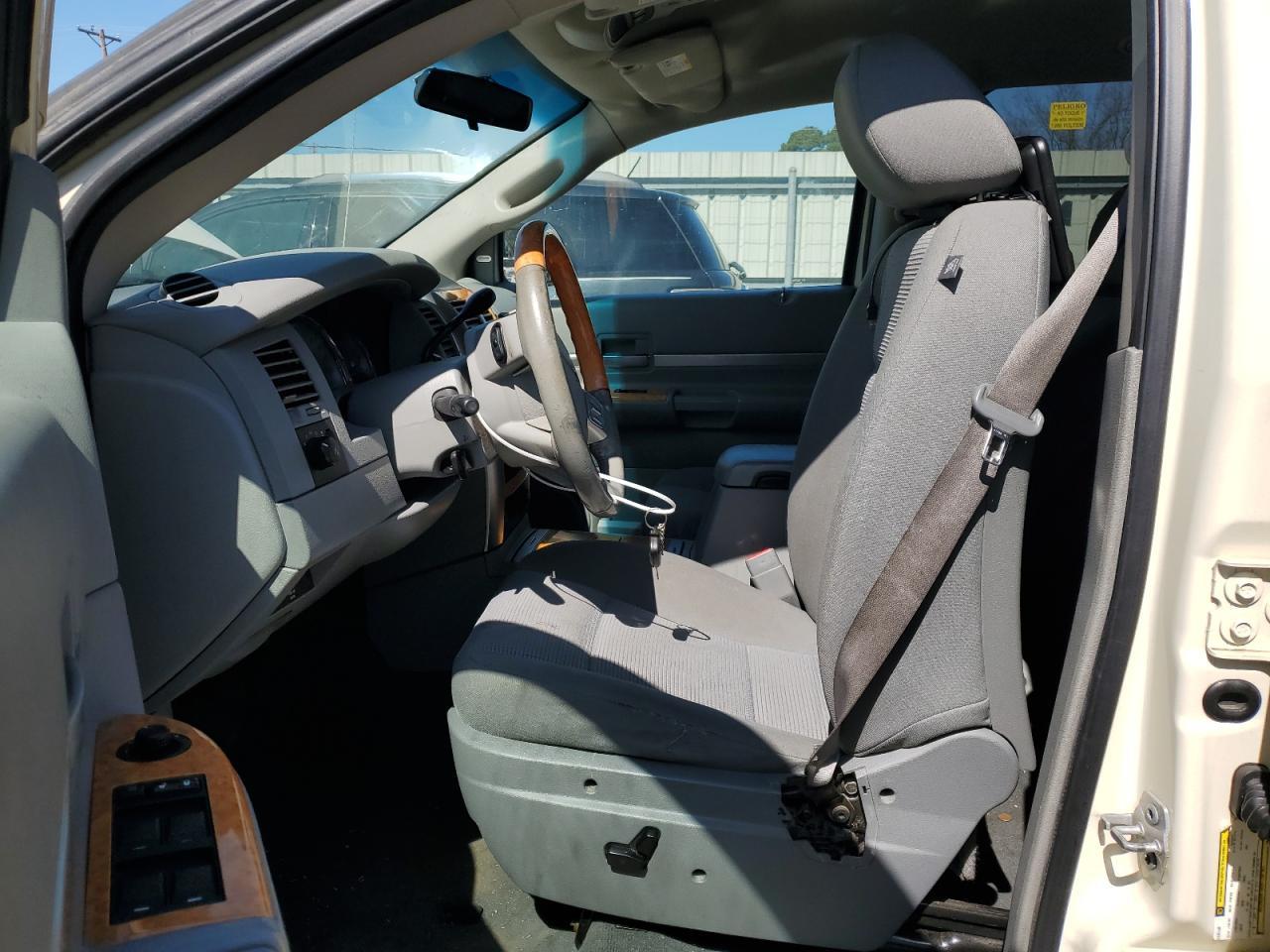 2009 CHRYSLER Aspen