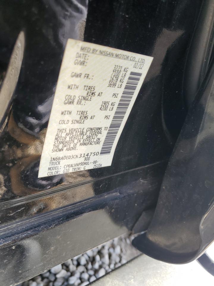 2012 NISSAN Titan