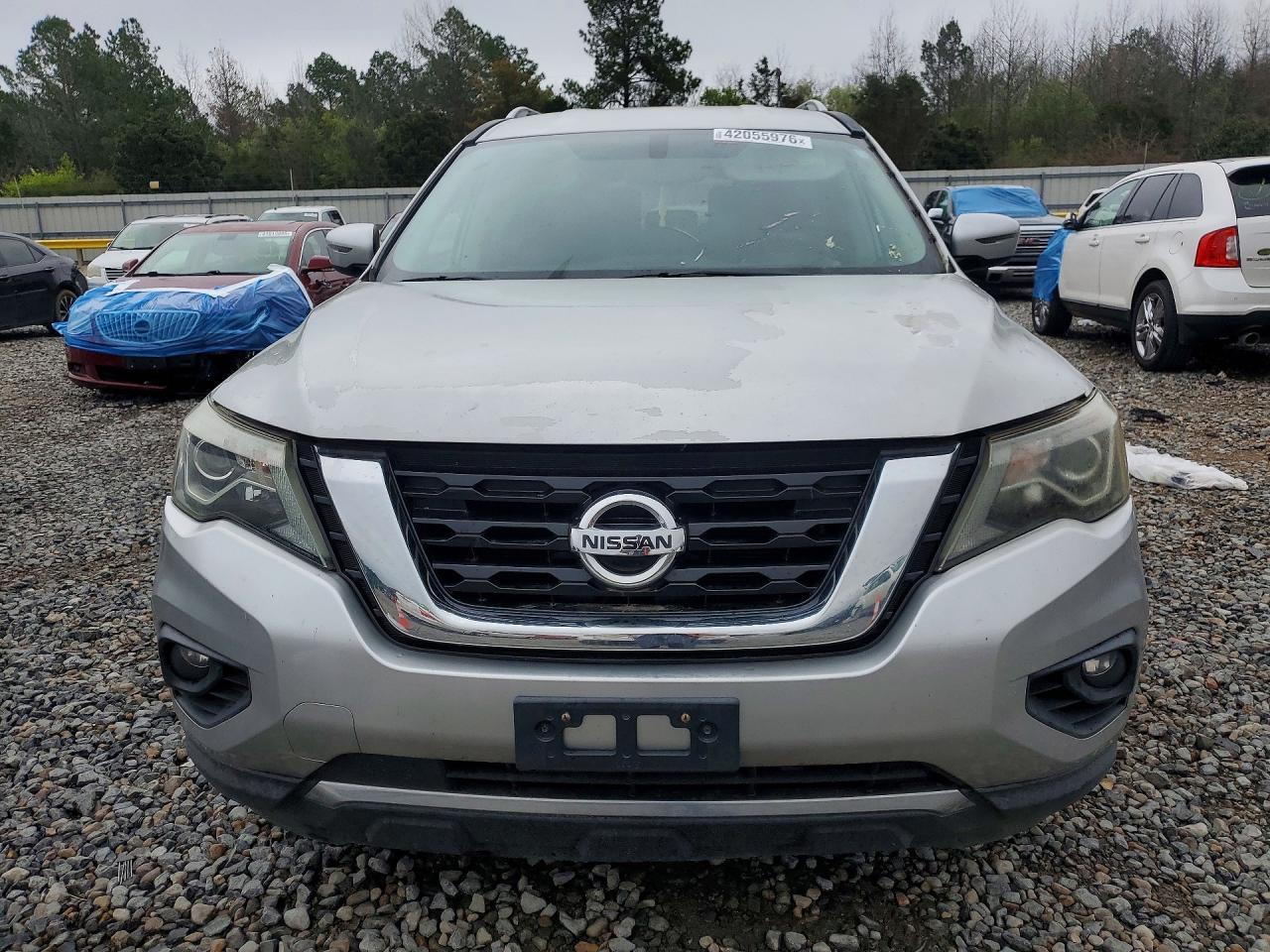 2017 NISSAN PATHFINDER