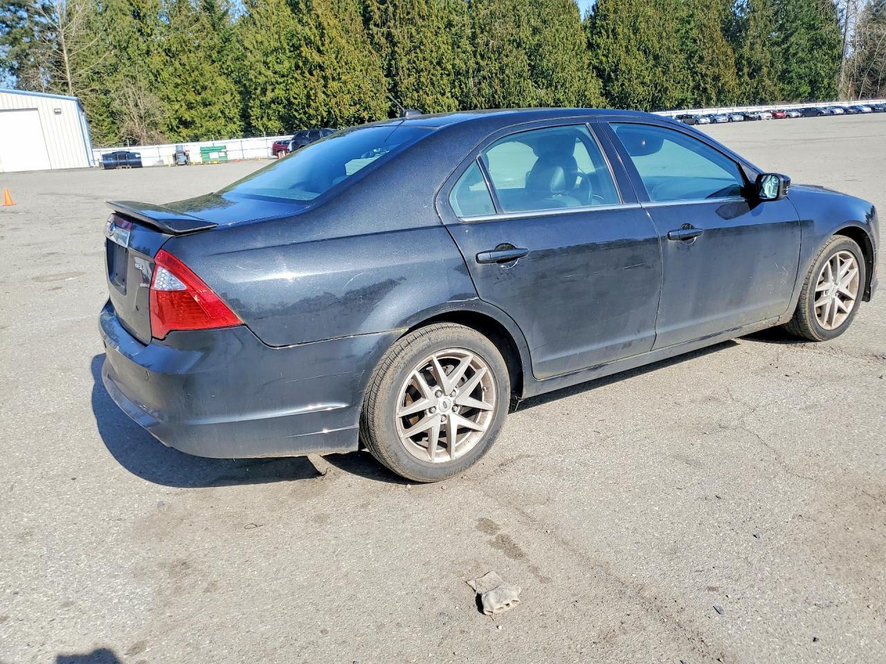 2011 FORD FUSION