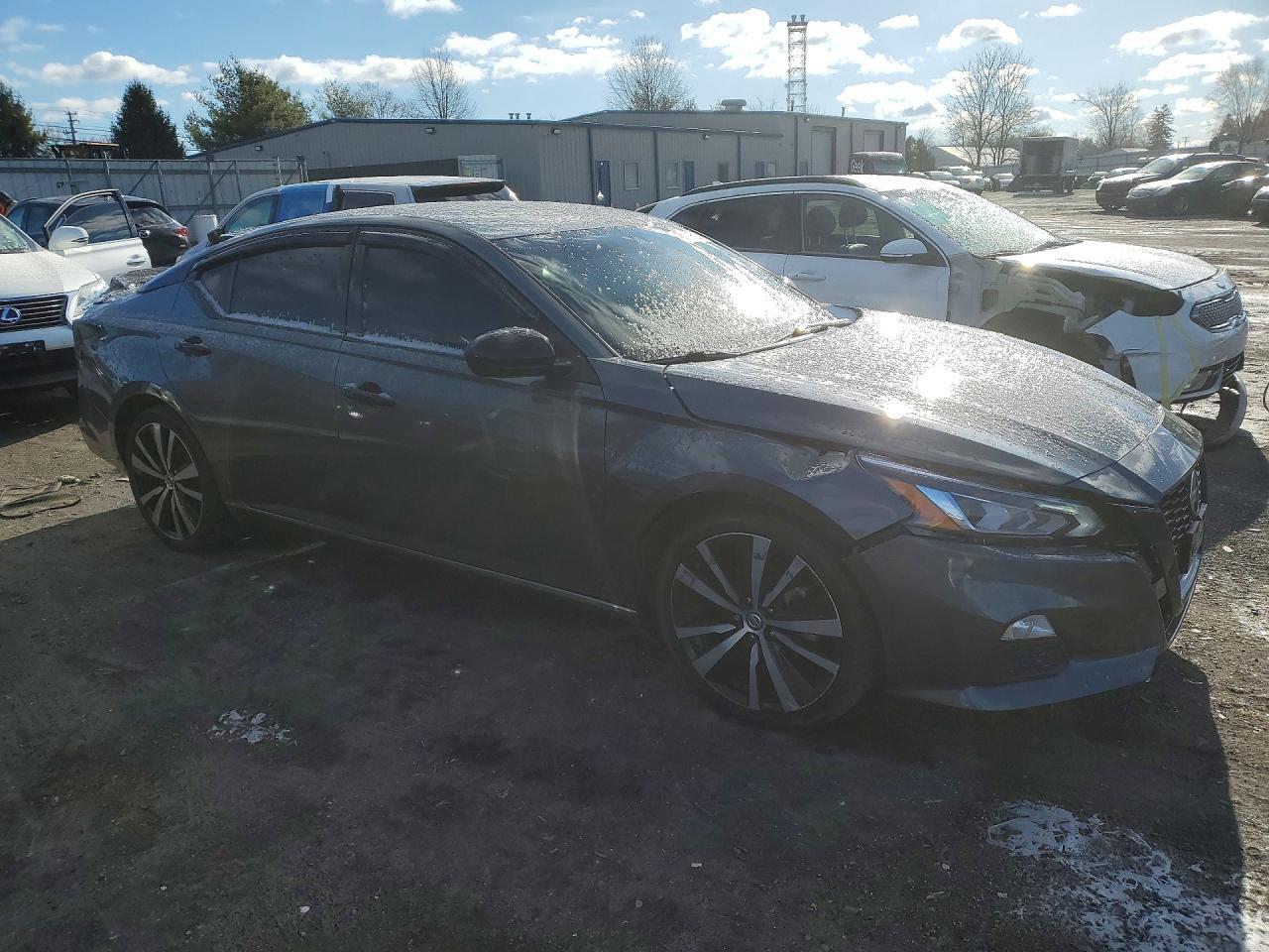 2021 NISSAN ALTIMA
