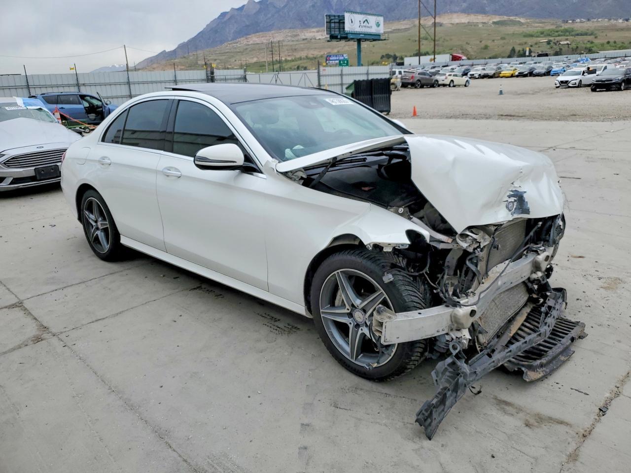 2017 MERCEDES-BENZ E-Class
