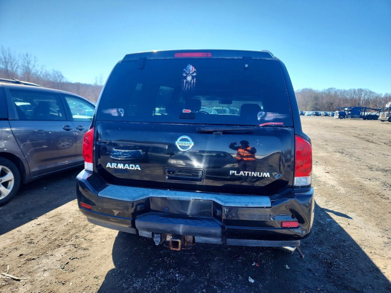 2010 NISSAN Armada