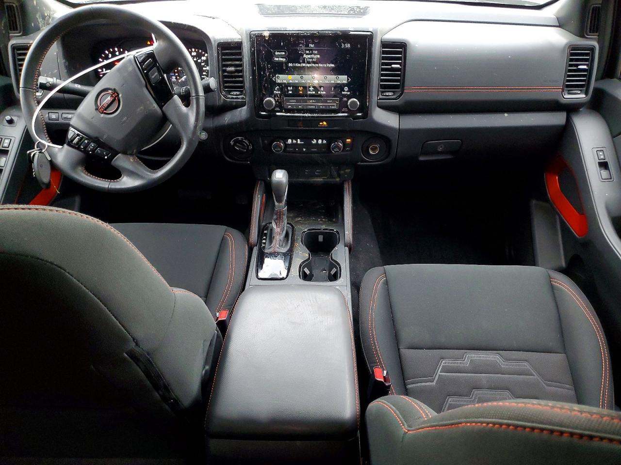 2022 NISSAN Frontier