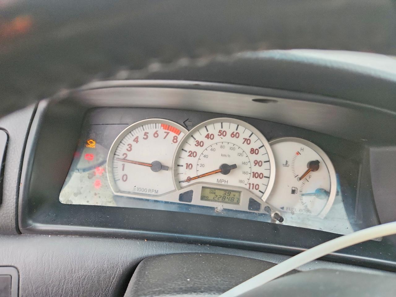 2006 TOYOTA COROLLA
