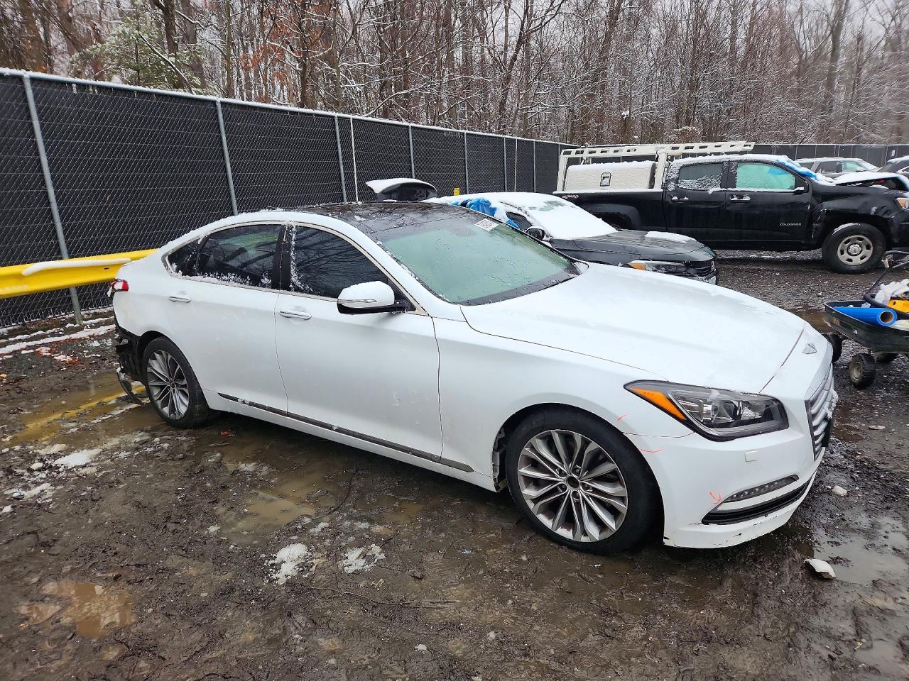2016 HYUNDAI GENESIS