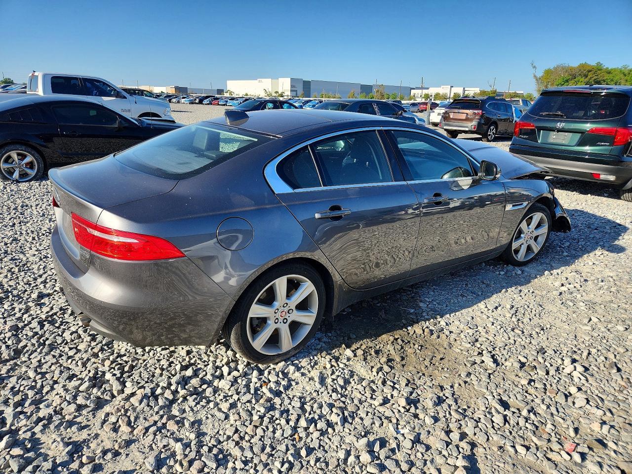 2019 JAGUAR XE