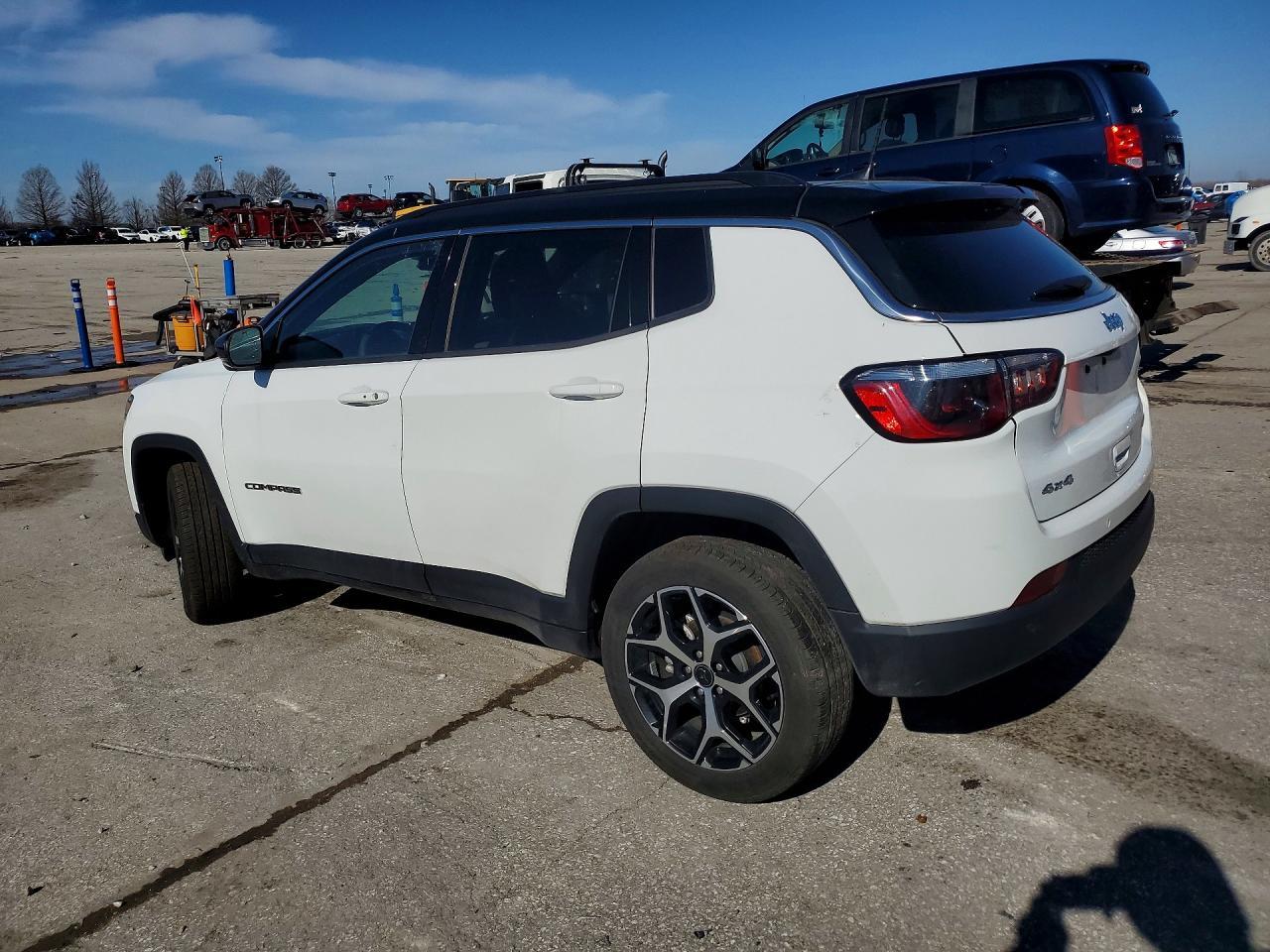 2025 JEEP Compass