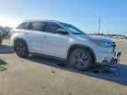 2016 TOYOTA HIGHLANDER