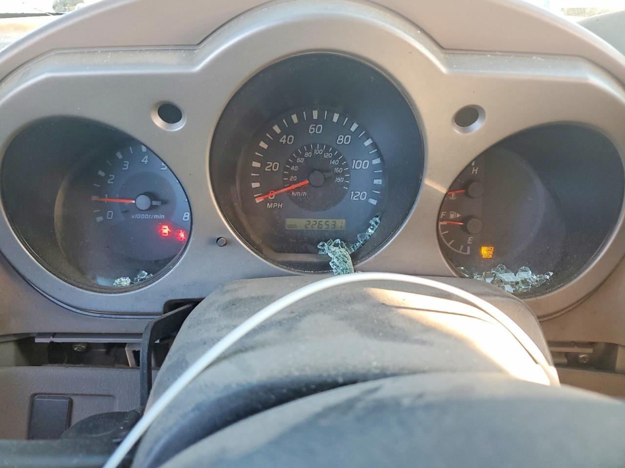 2002 NISSAN Frontier