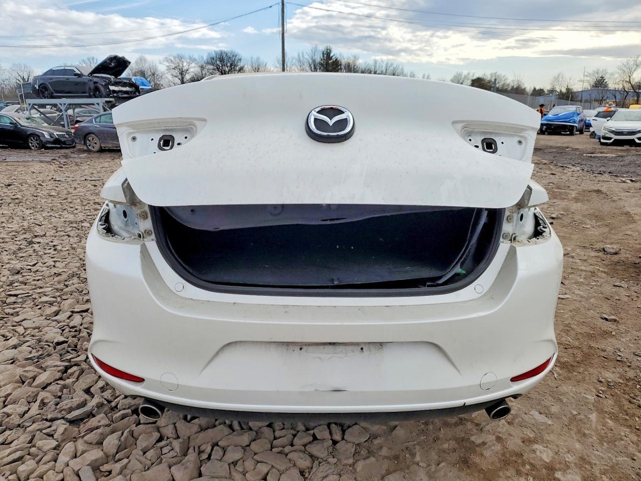 2022 MAZDA 3