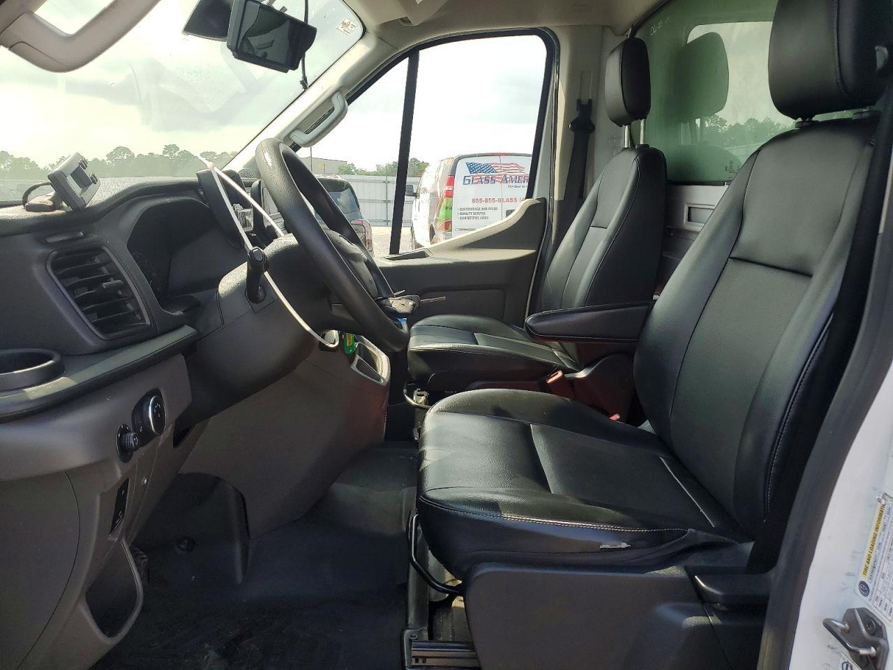 2021 FORD Transit