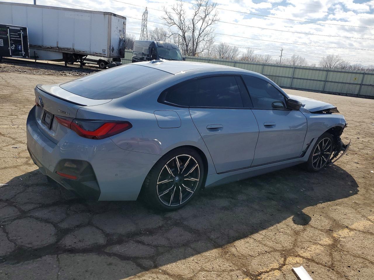 2024 BMW i4