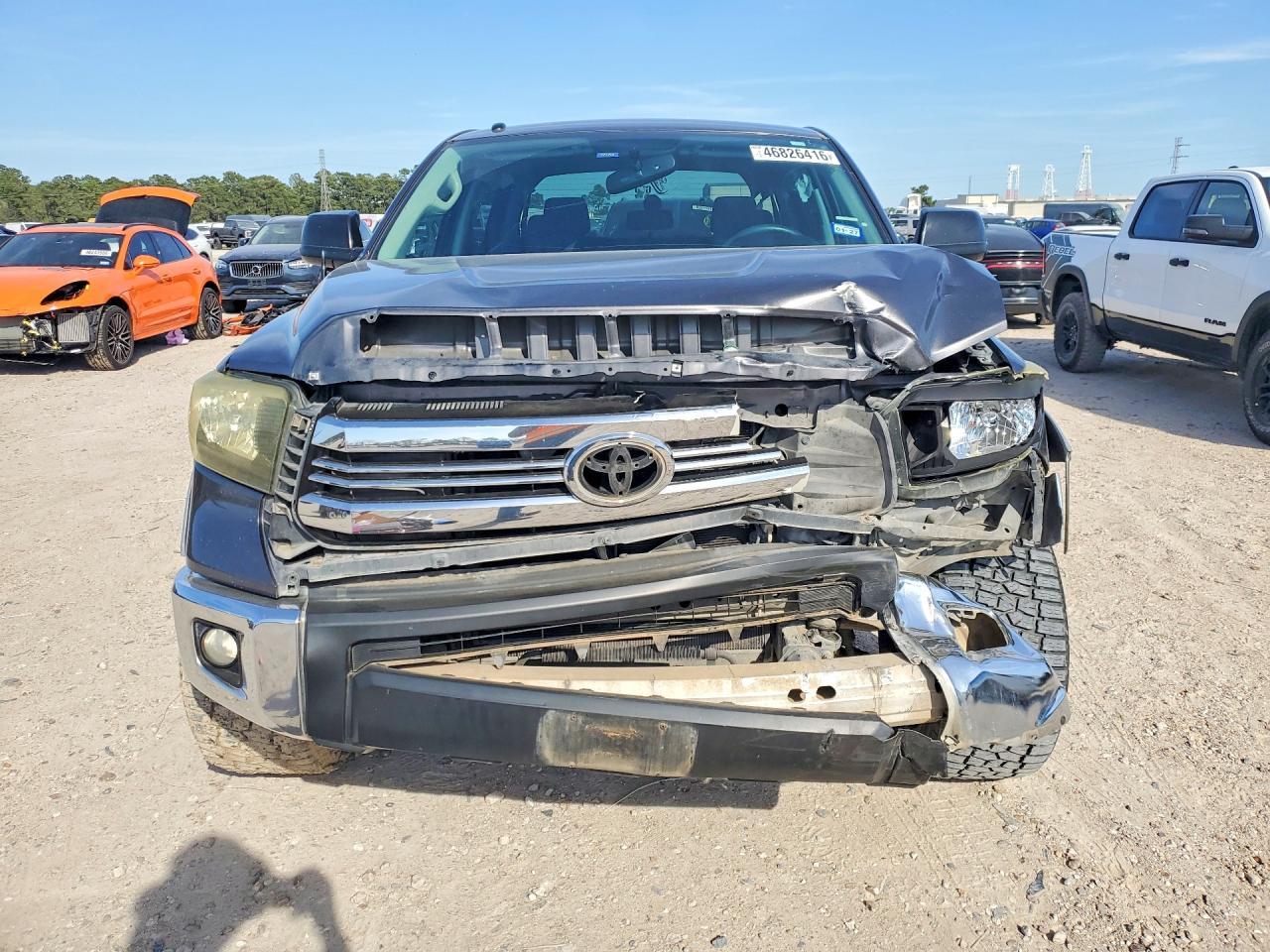 2016 TOYOTA TUNDRA
