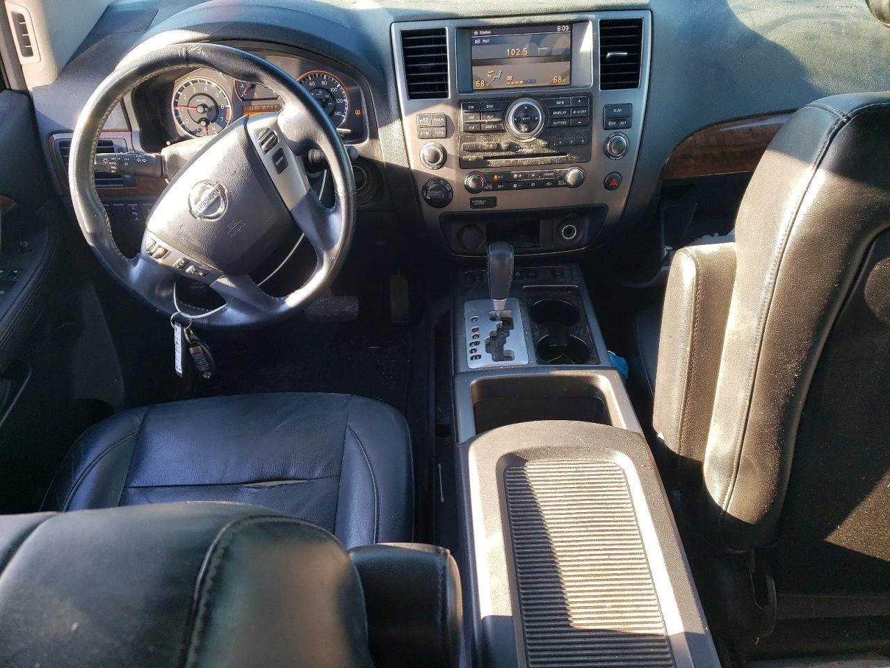 2013 NISSAN Armada