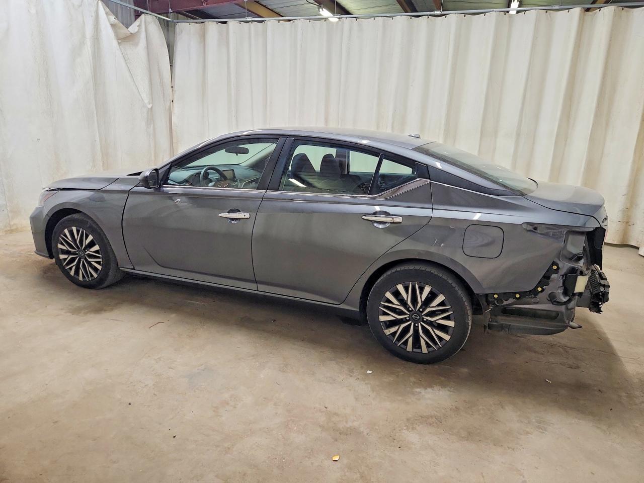 2025 NISSAN ALTIMA
