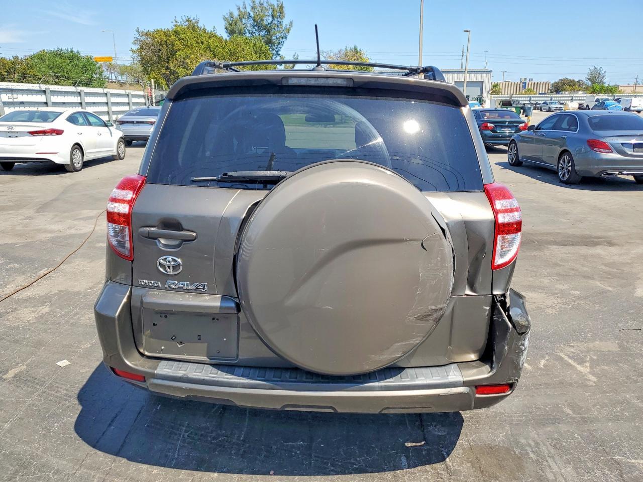 2010 TOYOTA RAV4