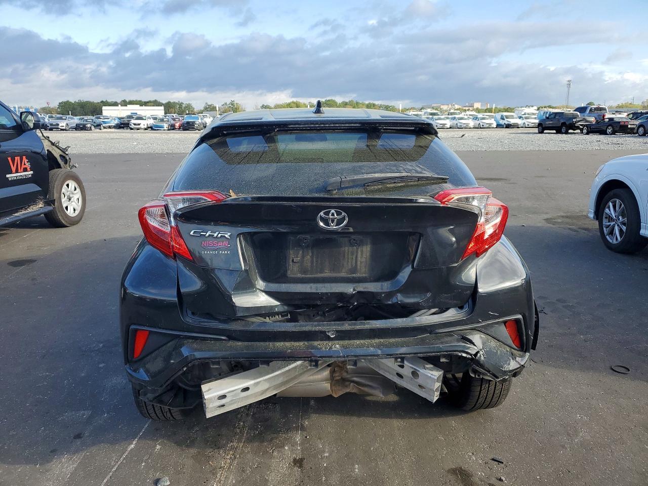 2019 TOYOTA C-HR