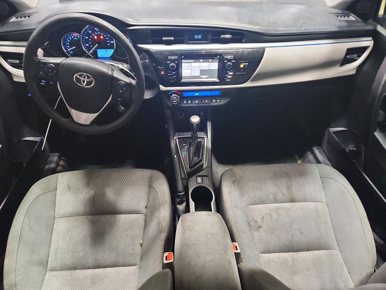 2015 TOYOTA COROLLA