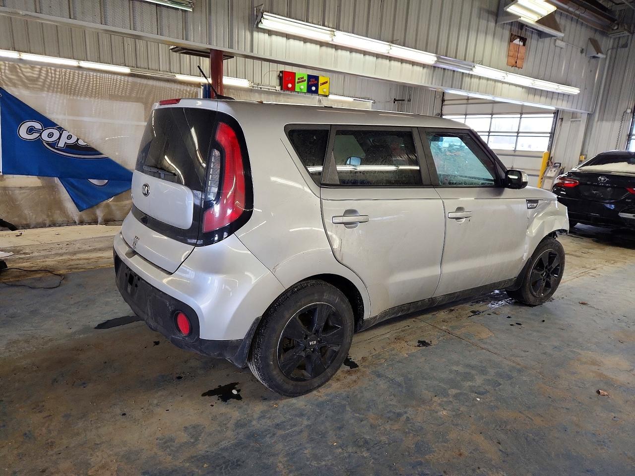 2017 KIA SOUL