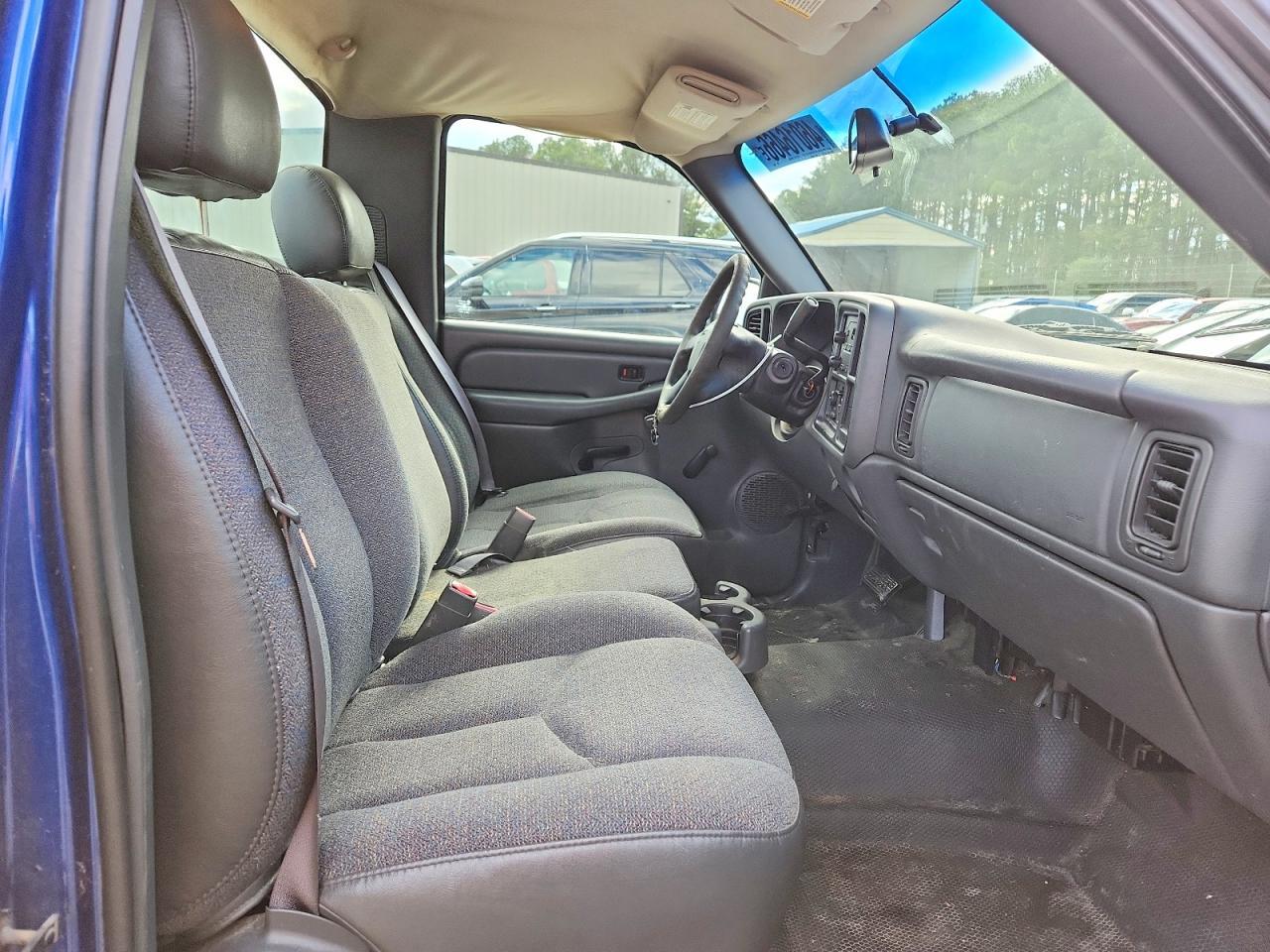 2003 GMC Sierra