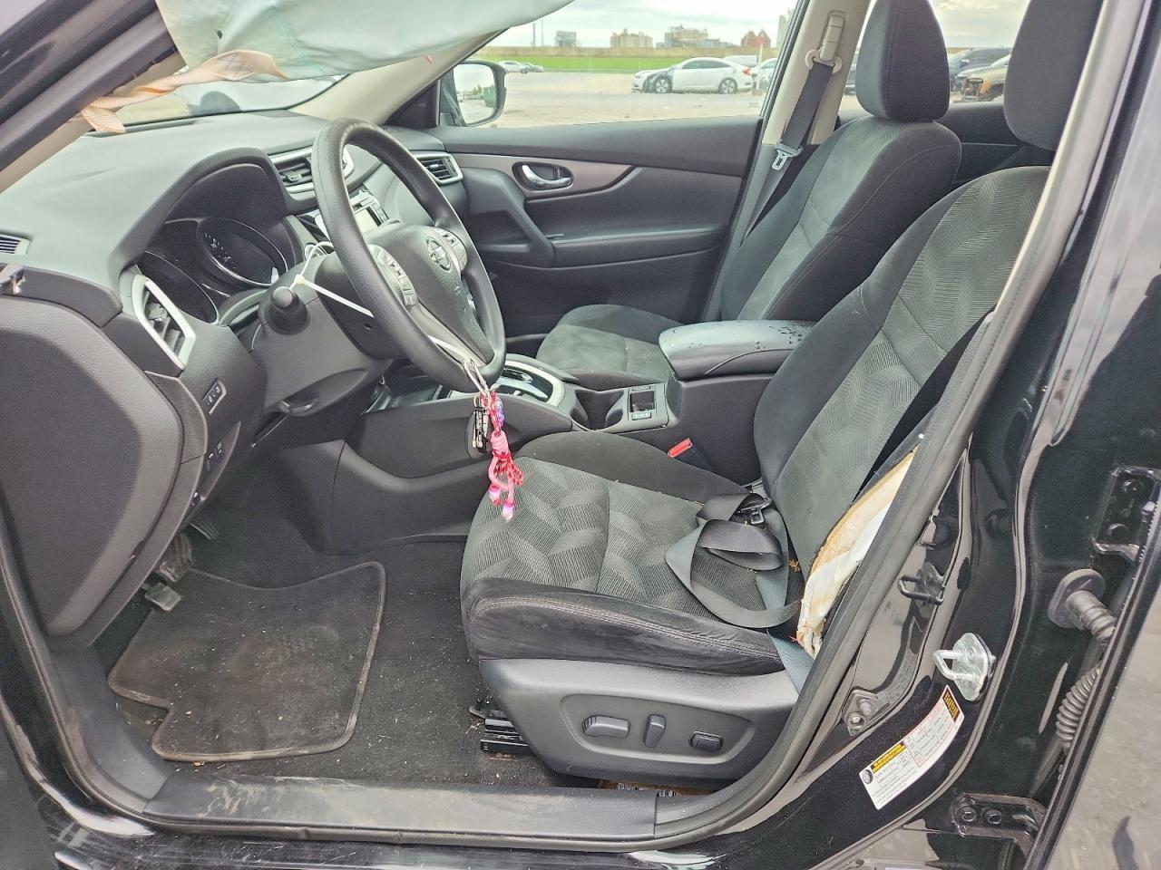 2015 NISSAN ROGUE