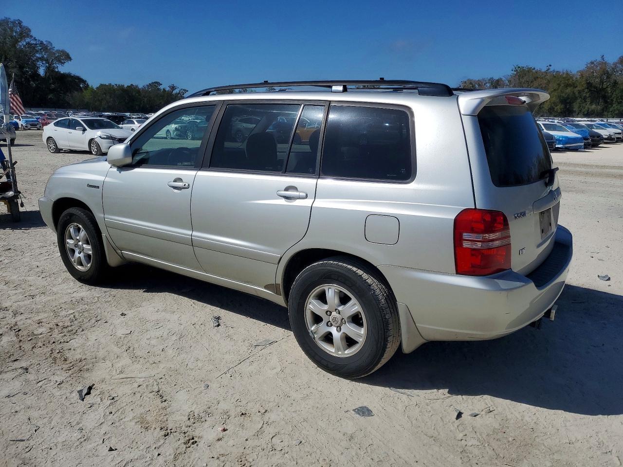 2003 TOYOTA HIGHLANDER