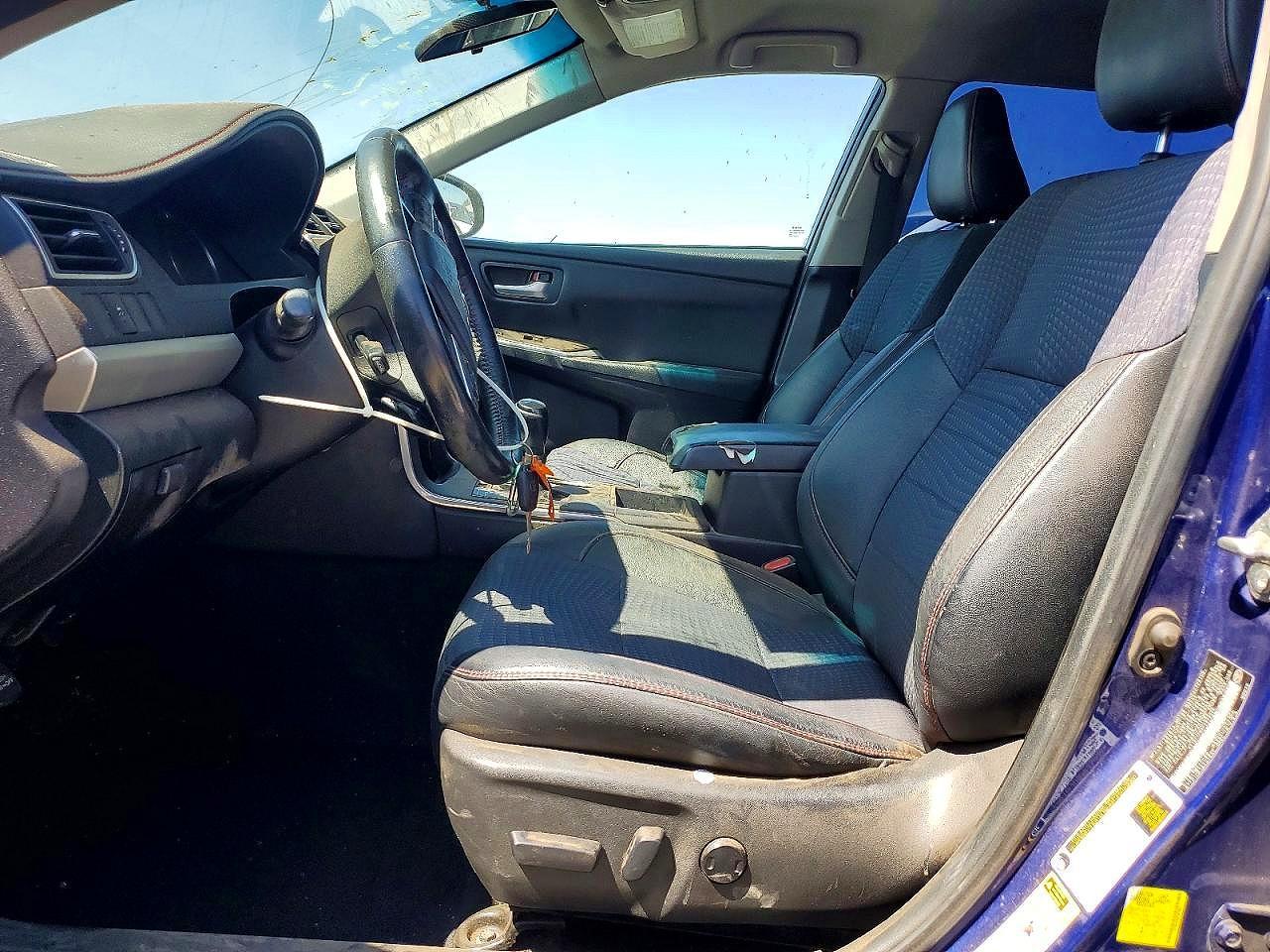 2015 TOYOTA CAMRY