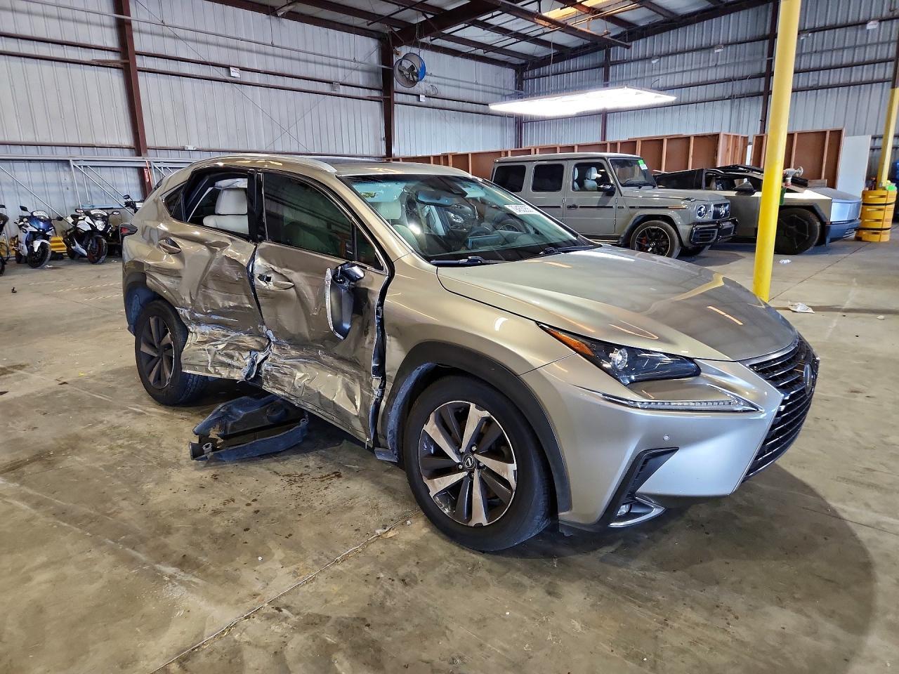 2019 LEXUS NX 300
