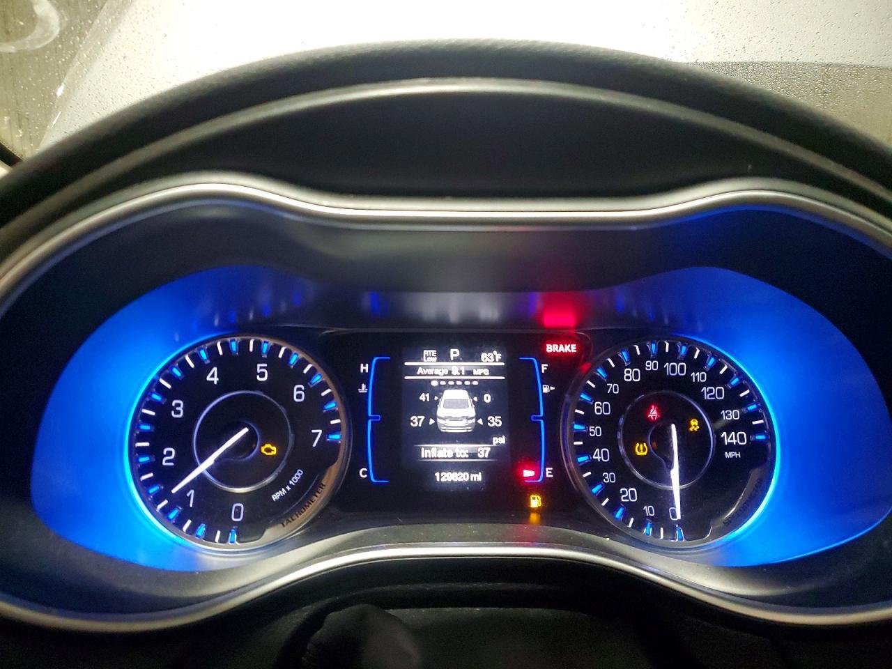 2015 CHRYSLER 200