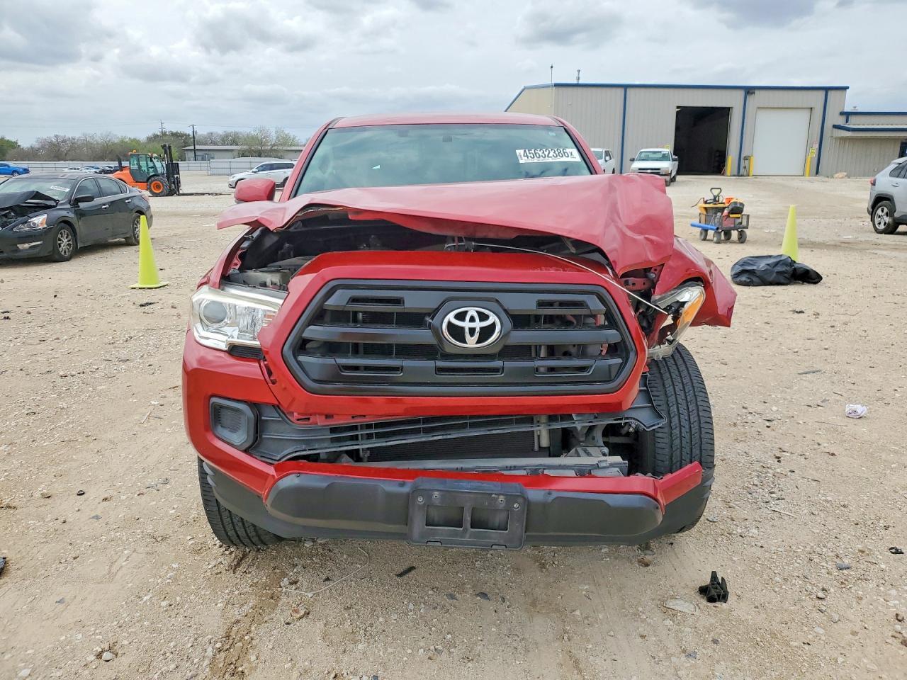 2017 TOYOTA TACOMA