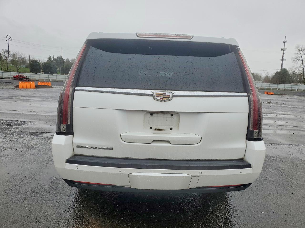 2016 CADILLAC Escalade ESV