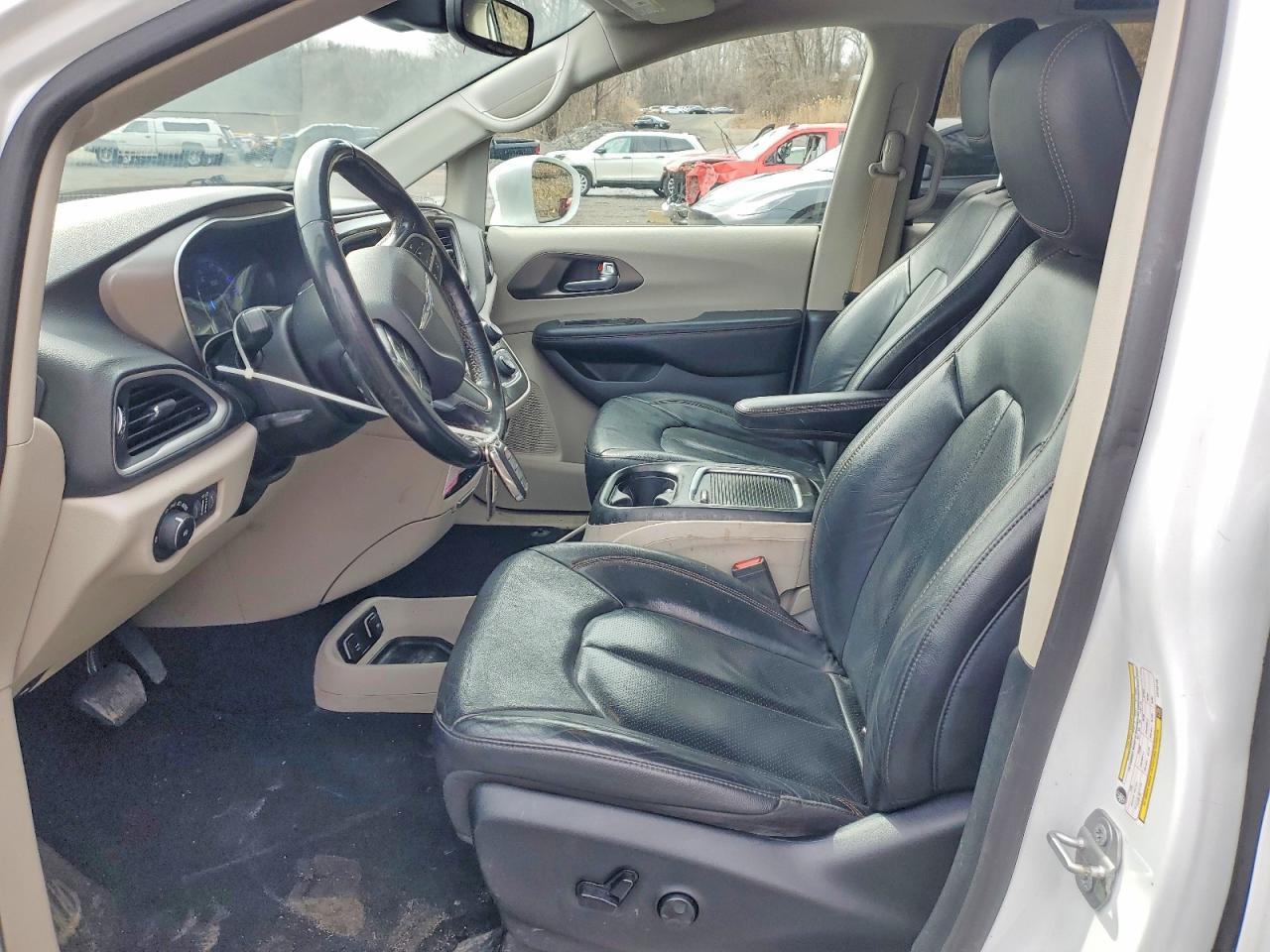 2020 CHRYSLER Pacifica