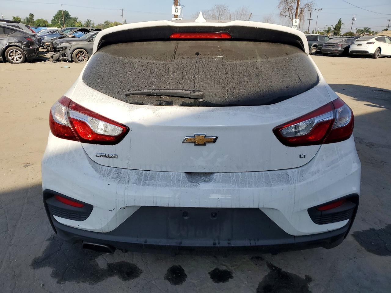 2018 CHEVROLET CRUZE