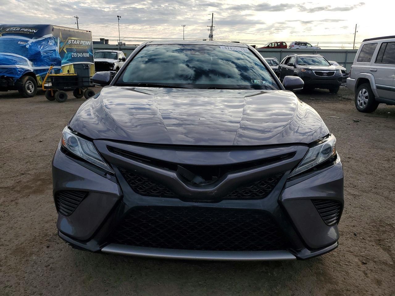 2019 TOYOTA CAMRY