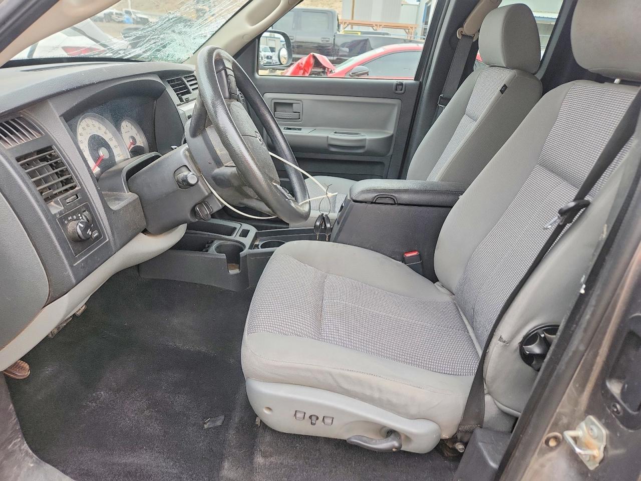 2008 DODGE Dakota