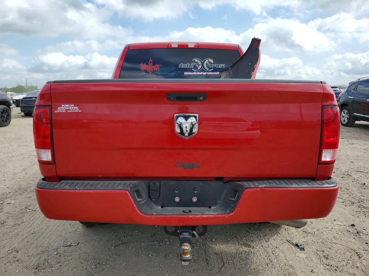 2018 RAM 1500 ST