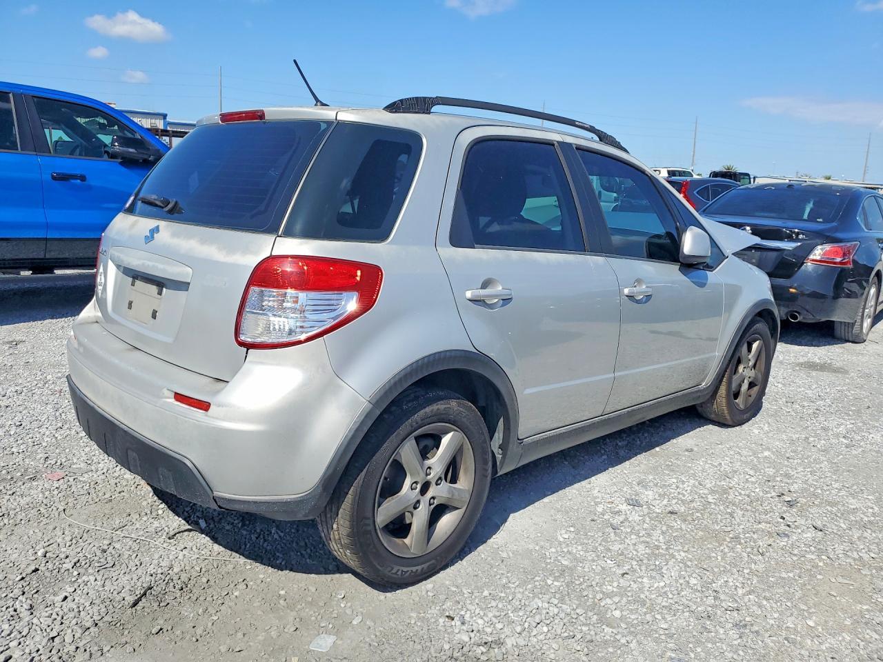 2009 SUZUKI SX4